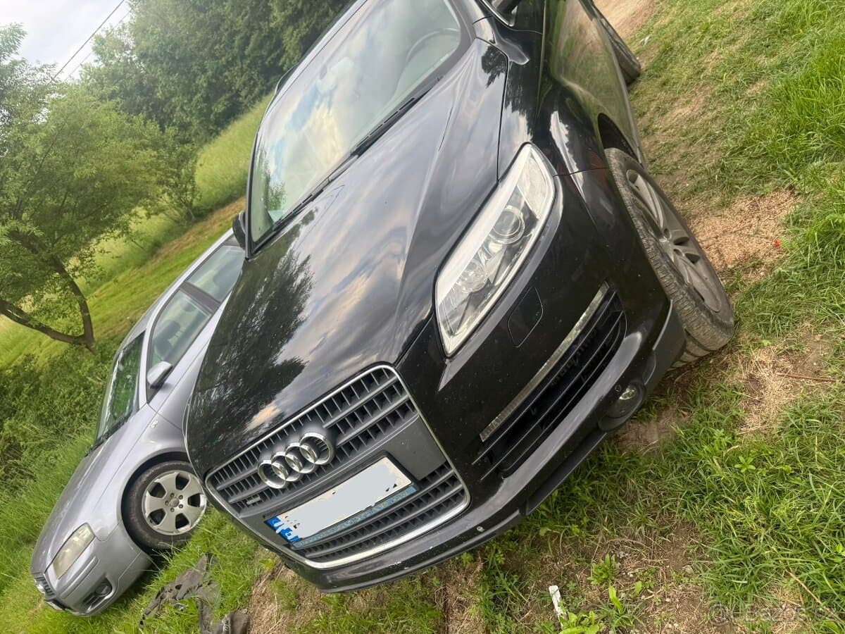 Audi Q7 - 2