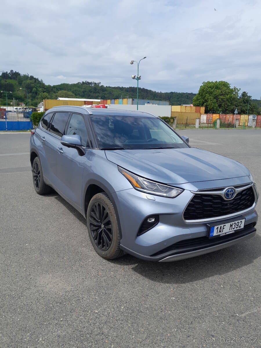 Toyota HIGHLANDER - 2