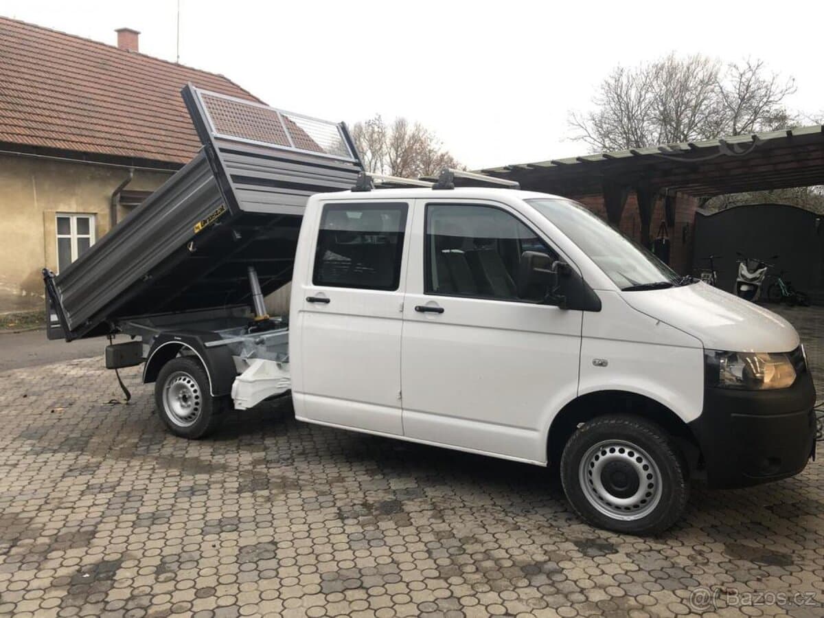 2011 Volkswagen TRANSPORTER - 2