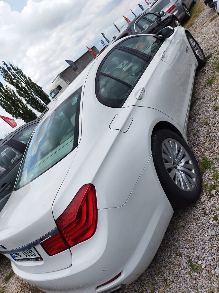 2011 BMW 7-SERIES - 2