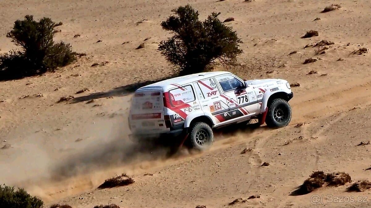Toyota LAND CRUISER - 2