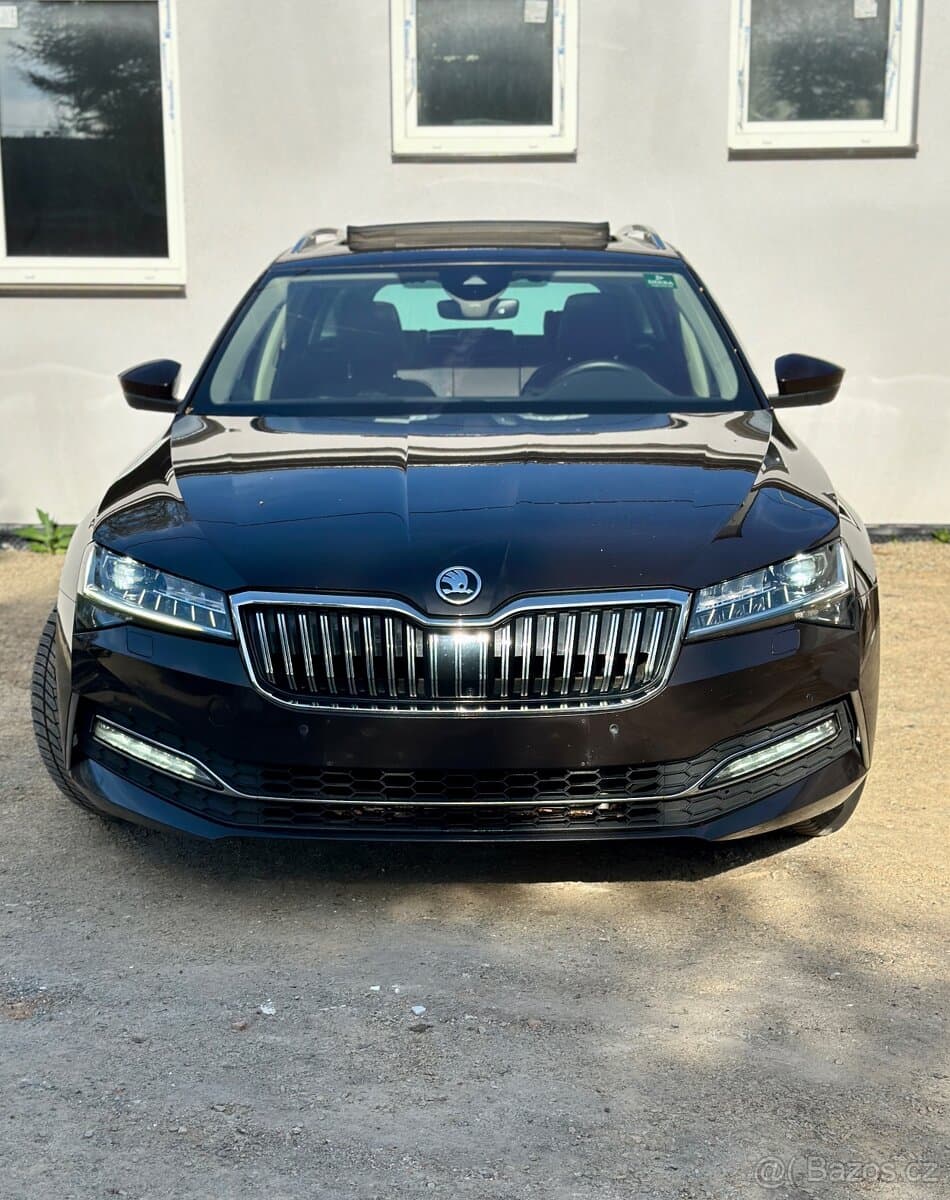 2022 Škoda SUPERB - 2