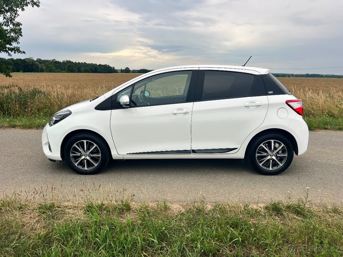 2019 Toyota YARIS - 2
