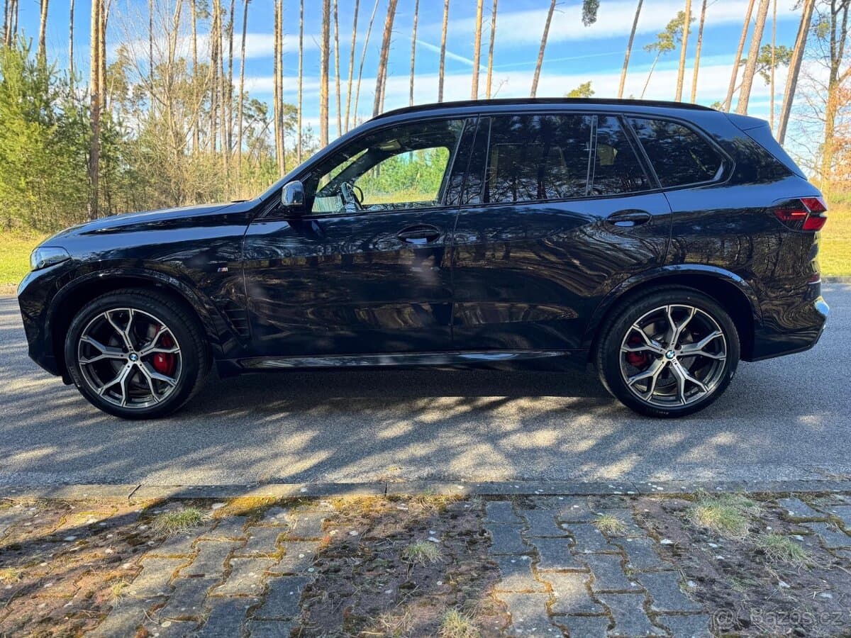2023 BMW X5 - 2