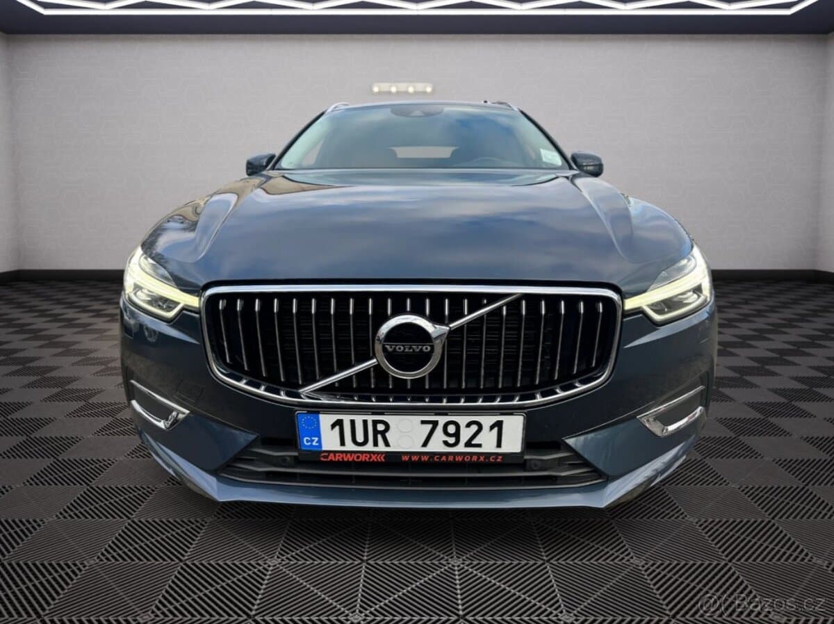 Volvo XC60 - 2