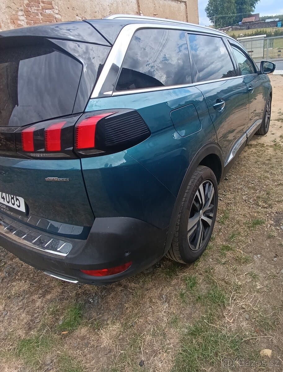 Peugeot 5008 - 2