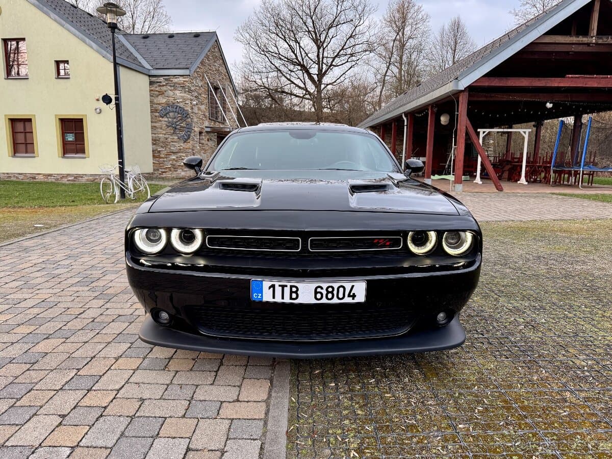 2015 Dodge CHALLENGER - 2