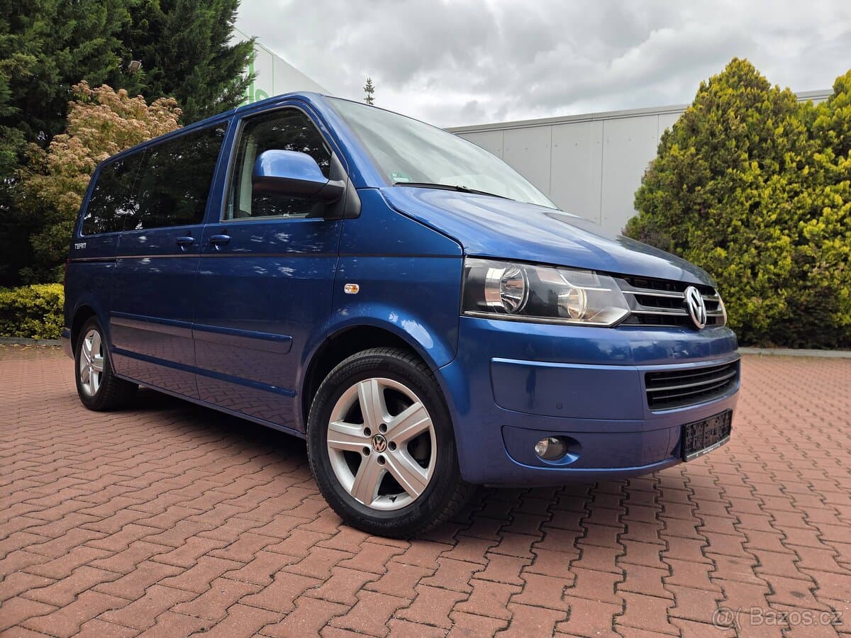 2010 Volkswagen MULTIVAN - 2