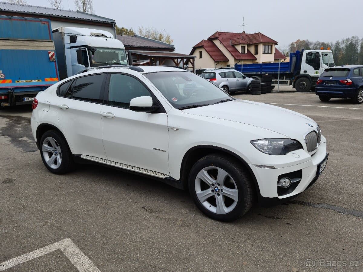2011 BMW X6 - 2