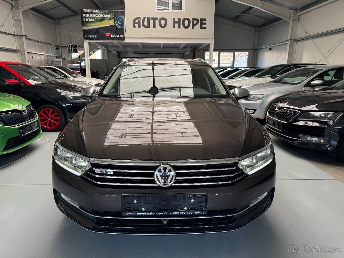 2015 Volkswagen PASSAT - 2