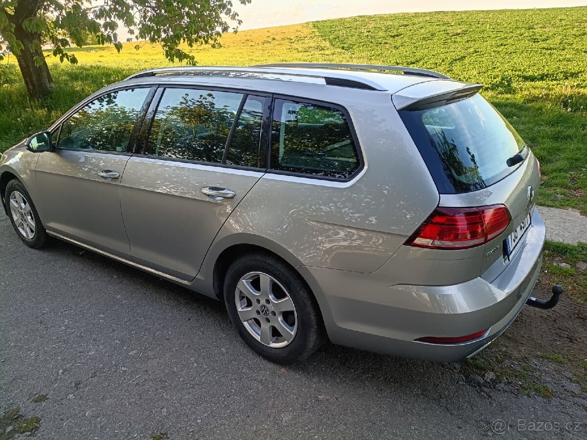 2017 Volkswagen GOLF - 2