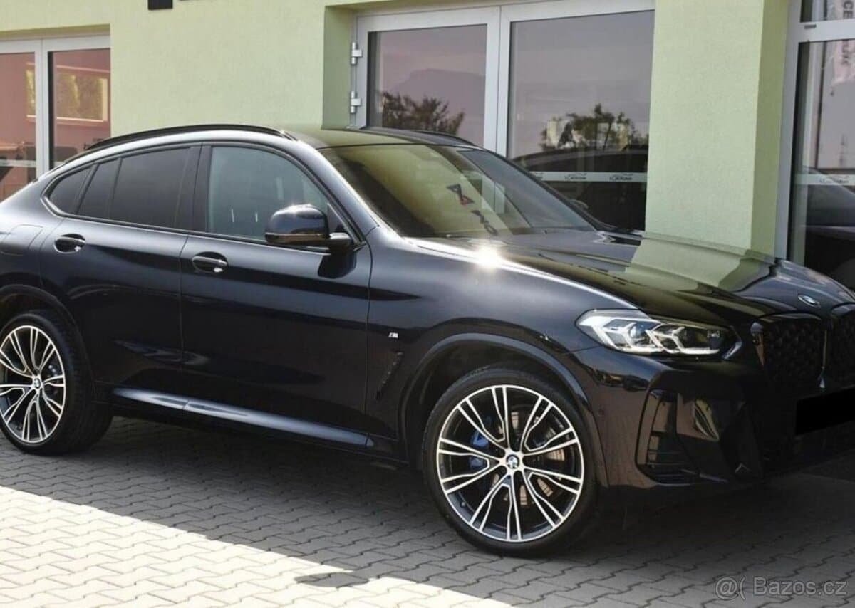 2023 BMW X4 - 2