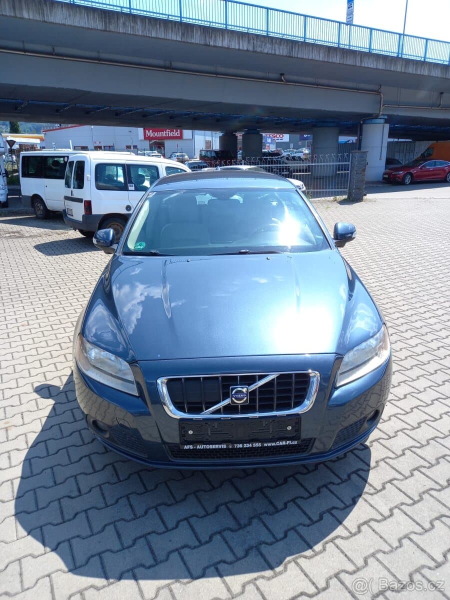 2008 Volvo V70 - 2