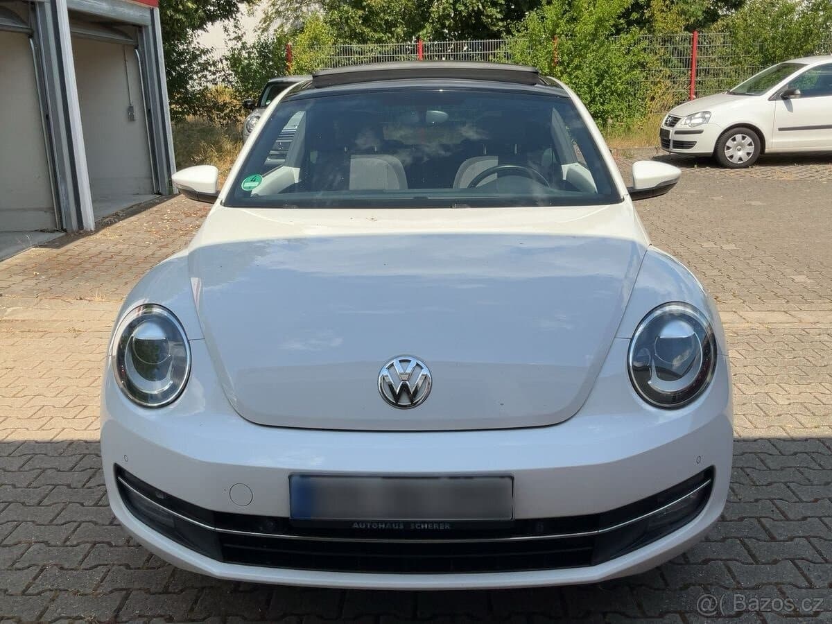 Volkswagen BEETLE - 2