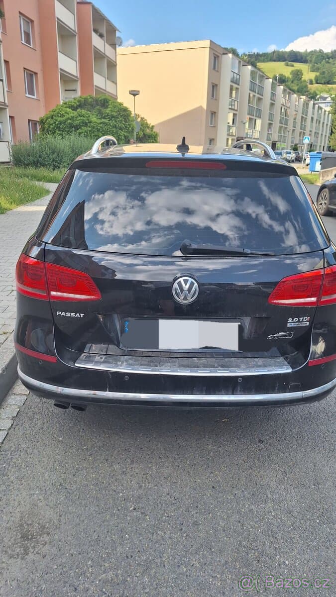 Volkswagen PASSAT - 2