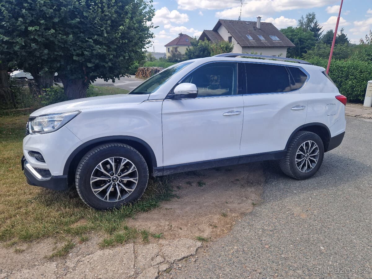 SsangYong REXTON - 2