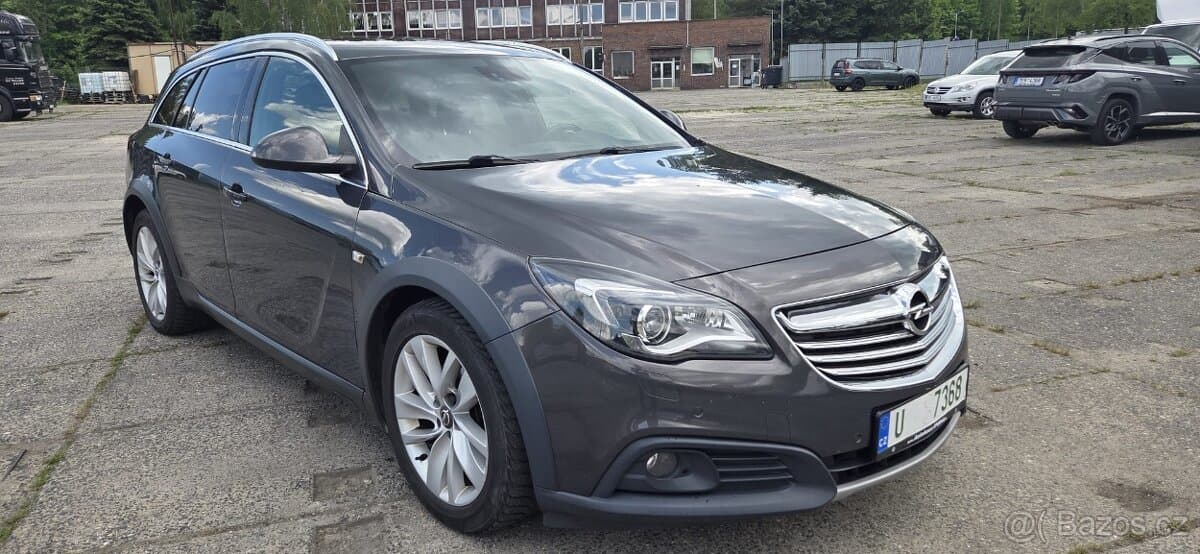 2015 Opel INSIGNIA - 2