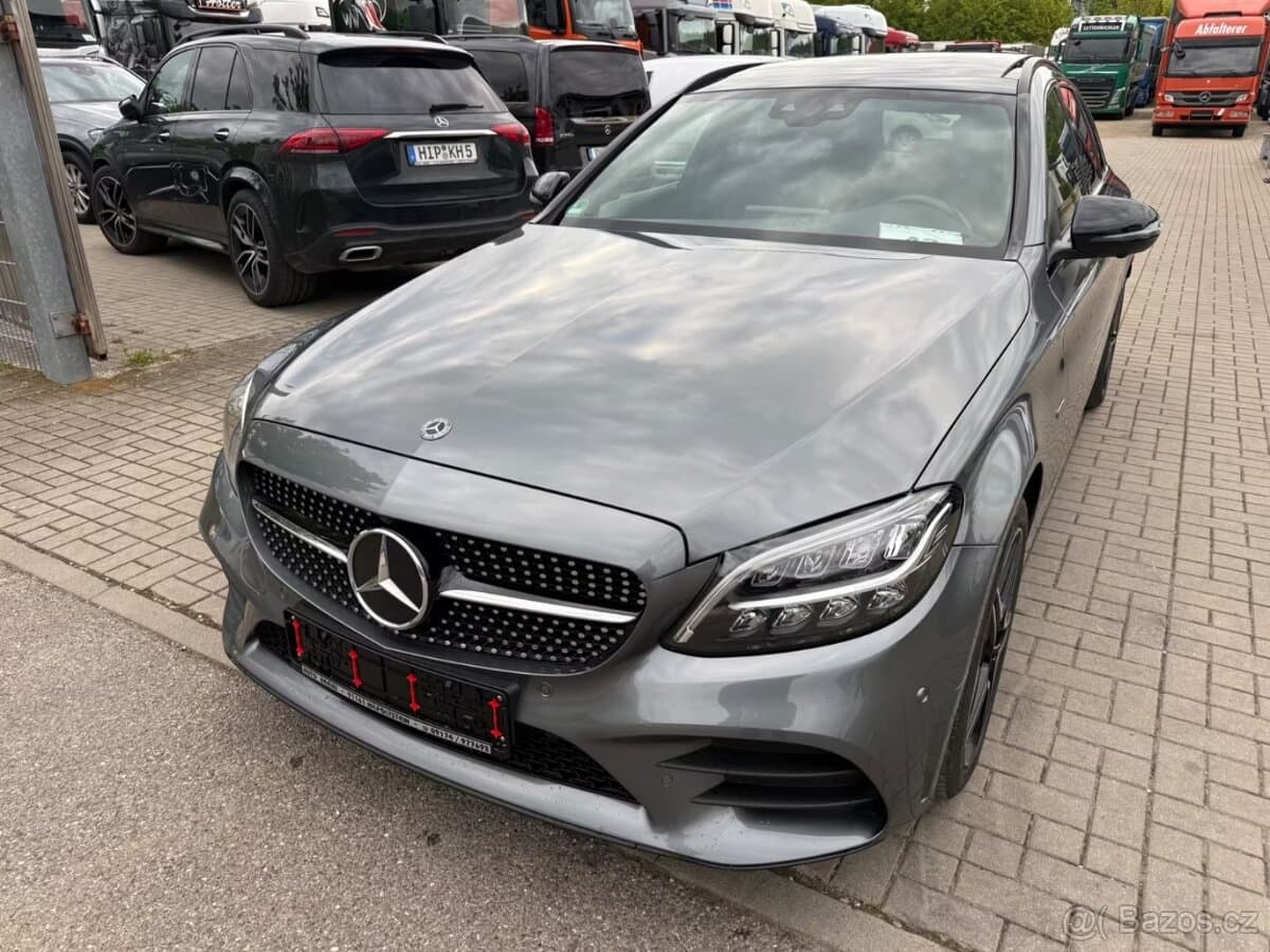 2021 Mercedes-Benz OSTATNÍ - 2