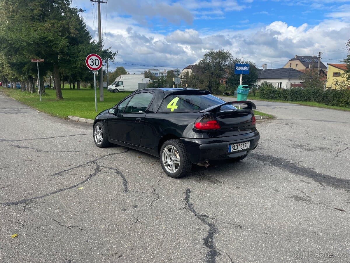 Opel TIGRA - 2