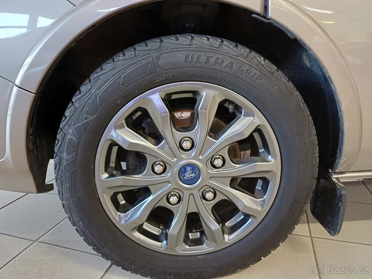 2023 Ford TOURNEO - 2