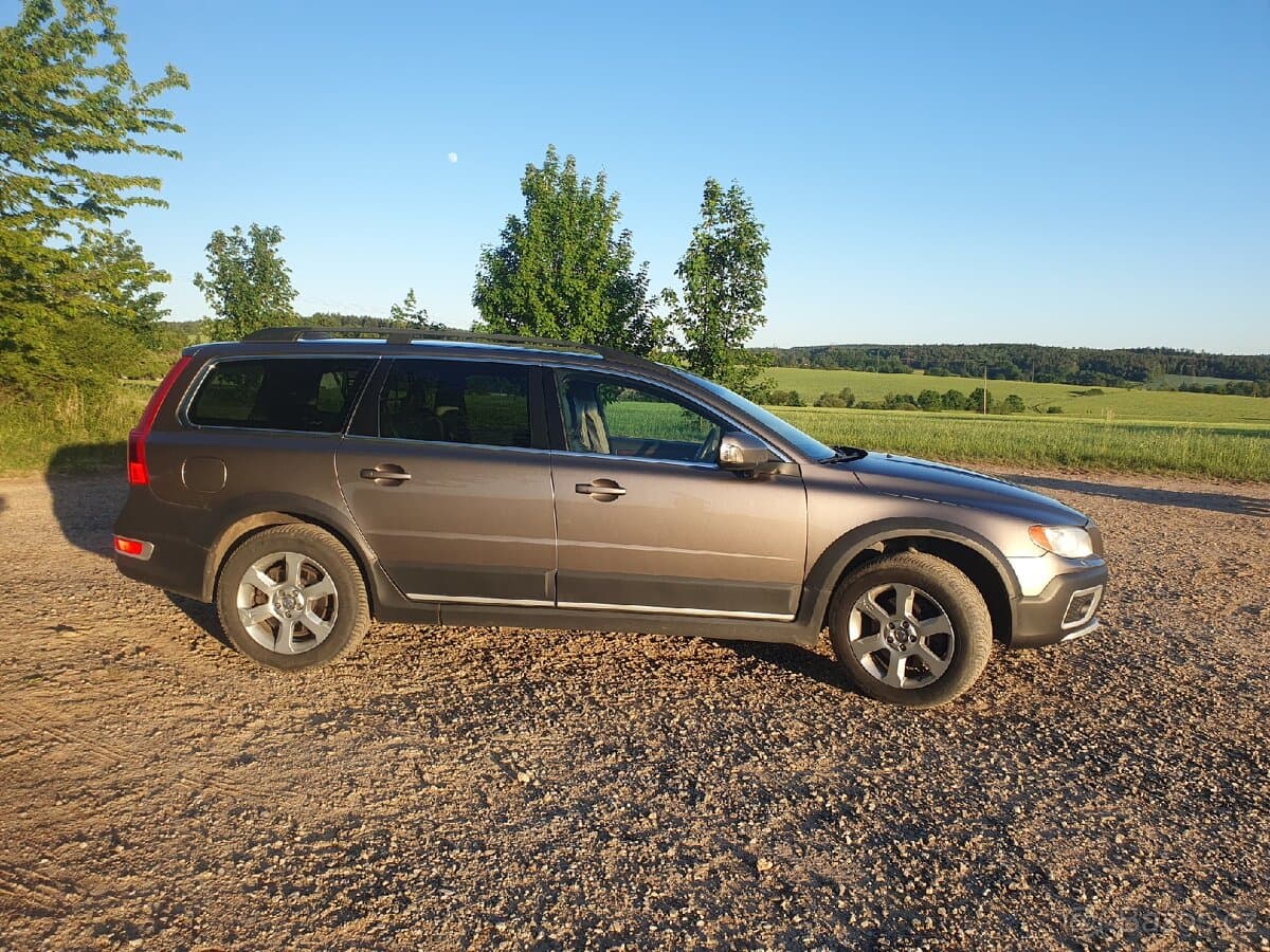 2009 Volvo XC70 - 2