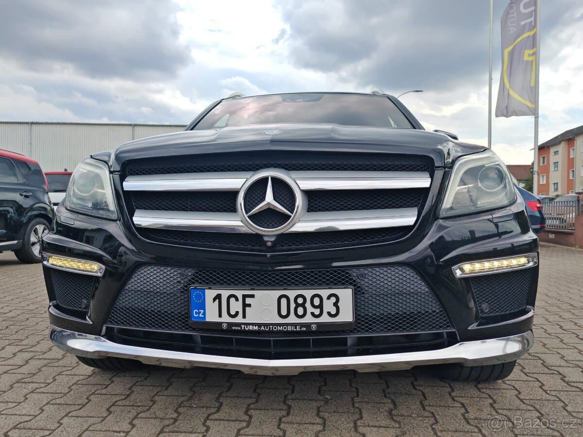 2015 Mercedes-Benz GL - 2