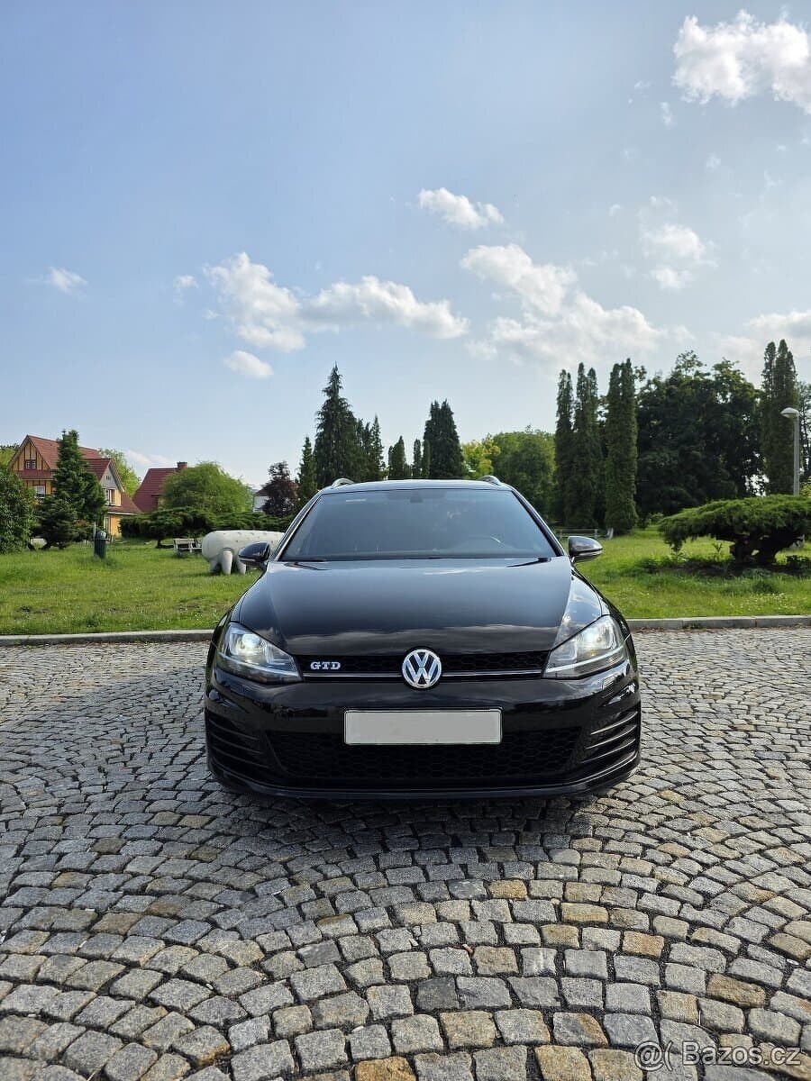 2016 Volkswagen GOLF - 2