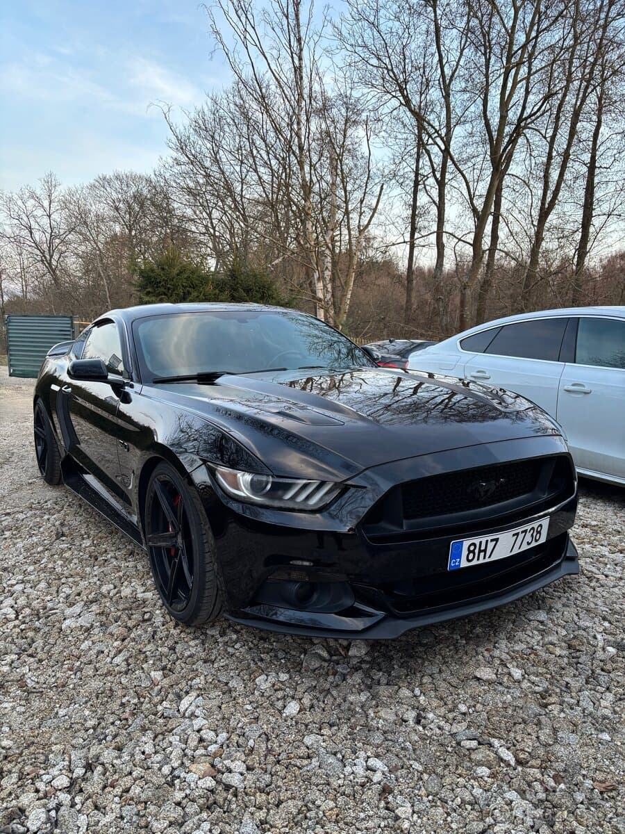 2017 Ford MUSTANG - 2