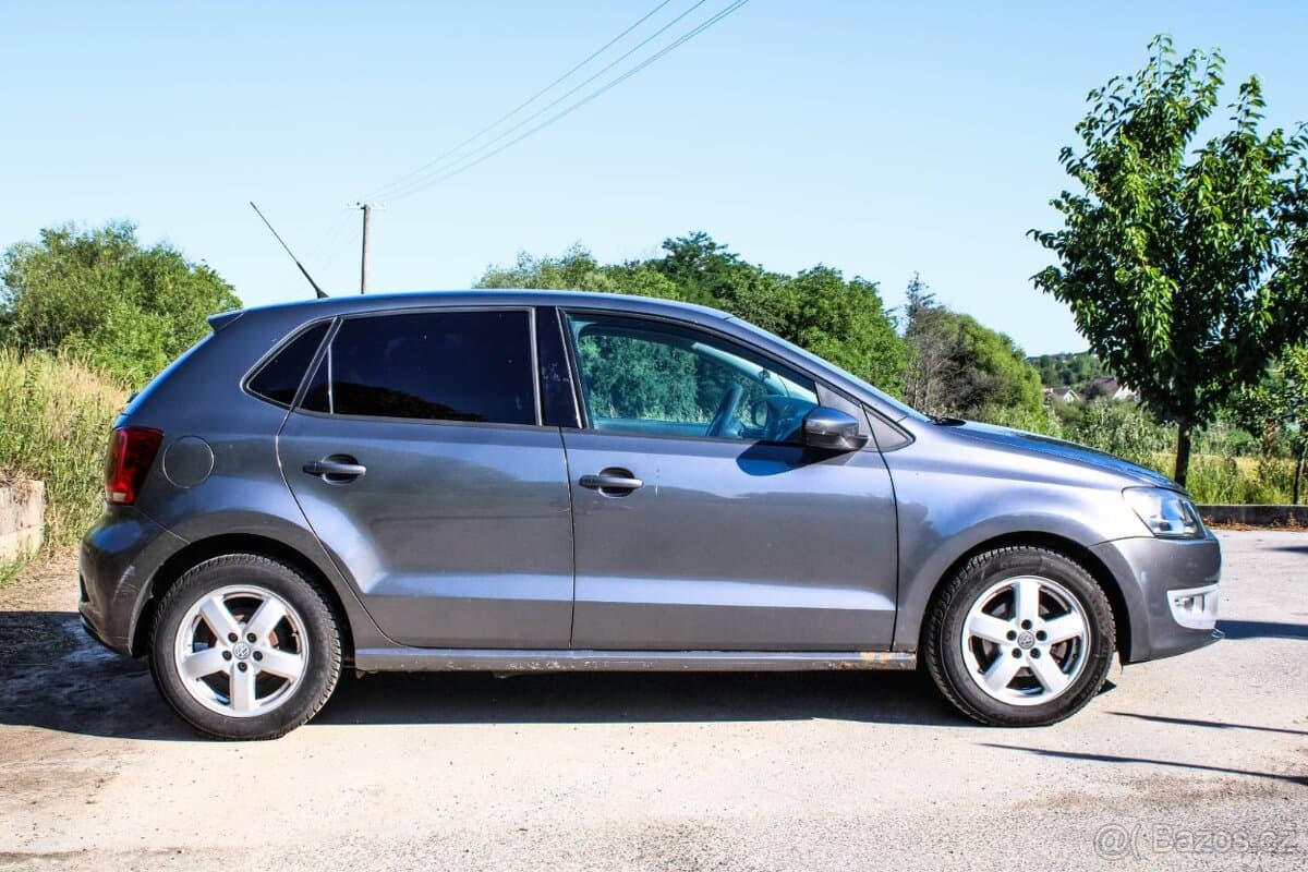 2010 Volkswagen POLO - 2