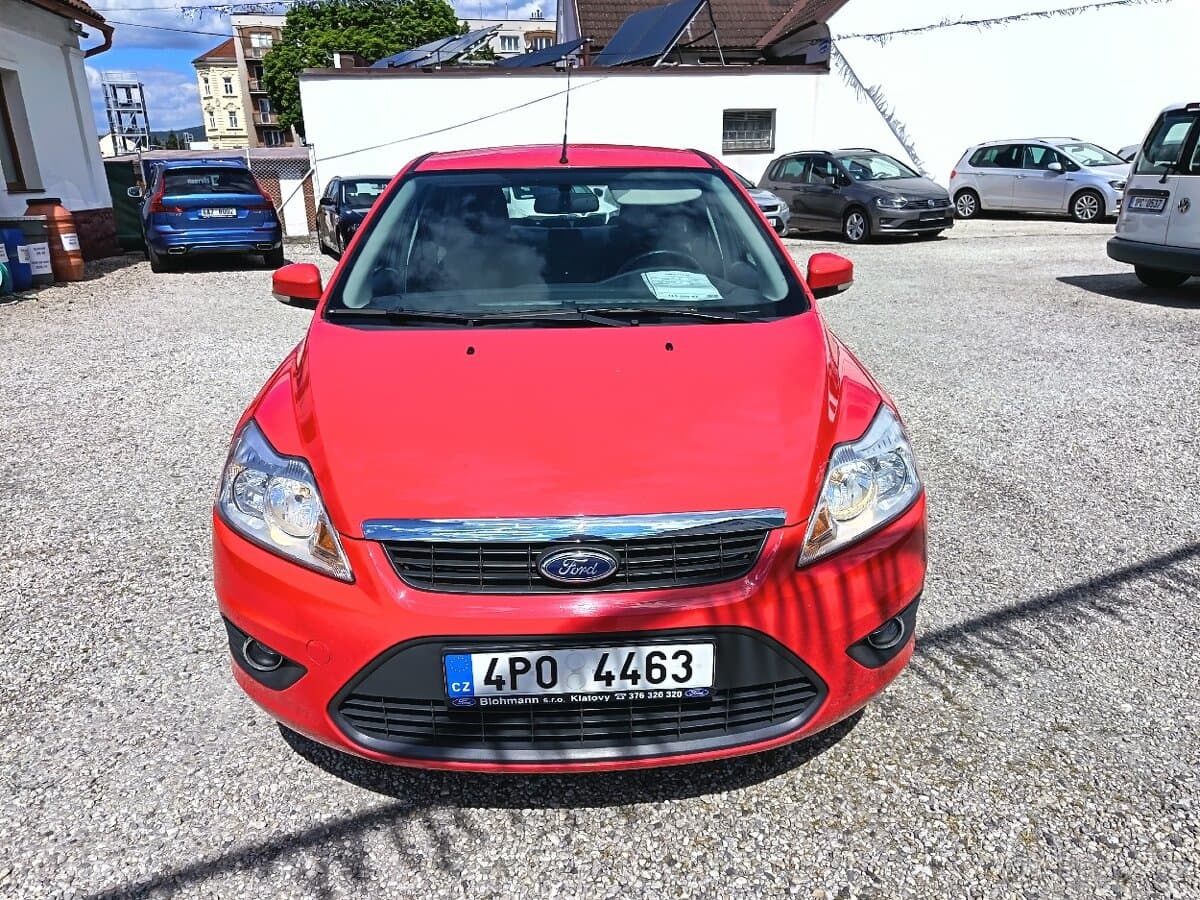 2009 Ford FOCUS - 2