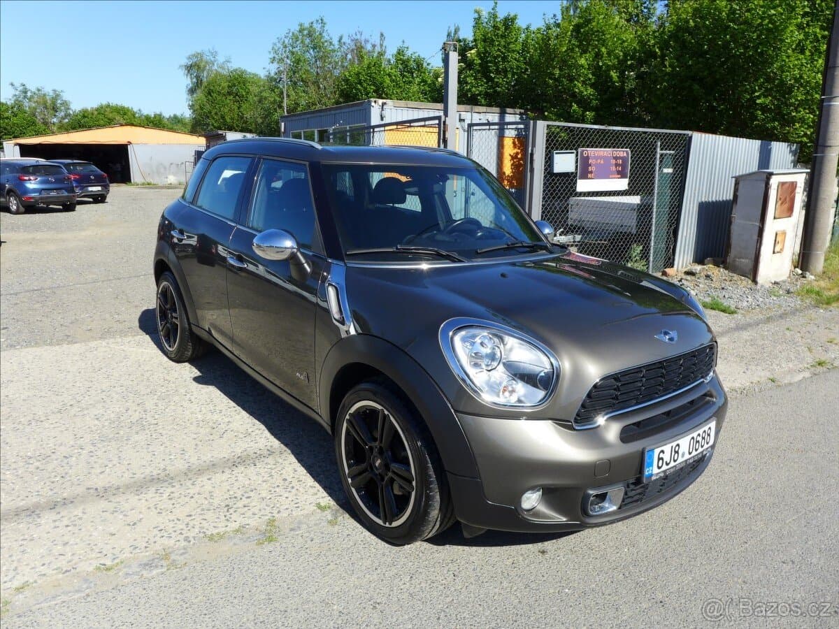 2011 Mini COUNTRYMAN - 2