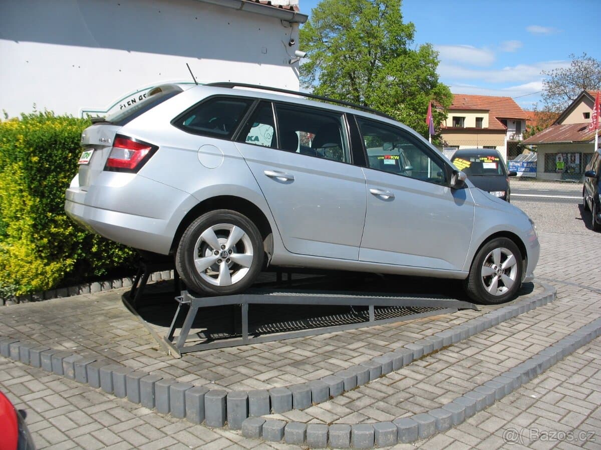 2015 Škoda FABIA - 2