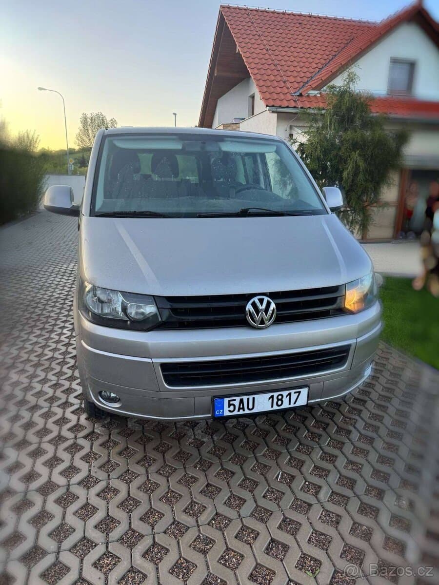 Volkswagen MULTIVAN - 2