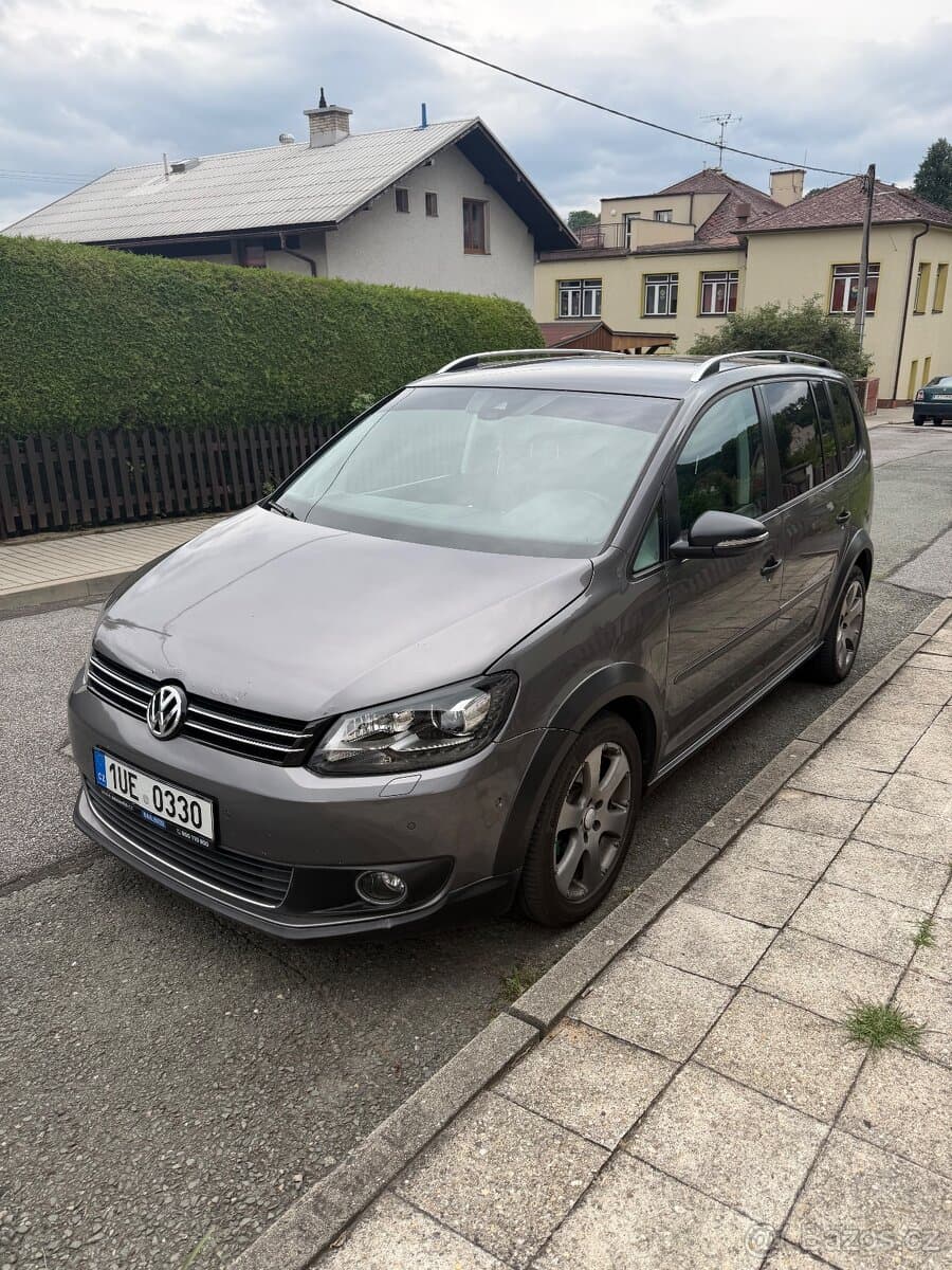 2011 Volkswagen TOURAN - 2