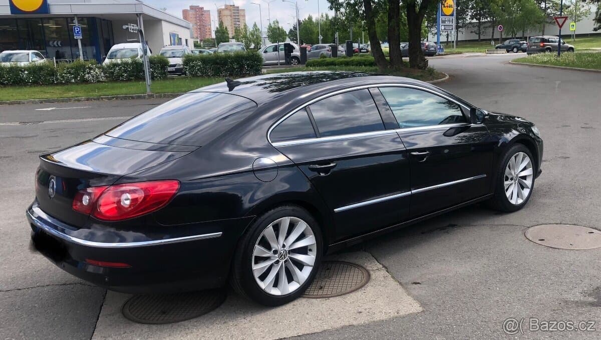 2010 Volkswagen PASSAT CC - 2