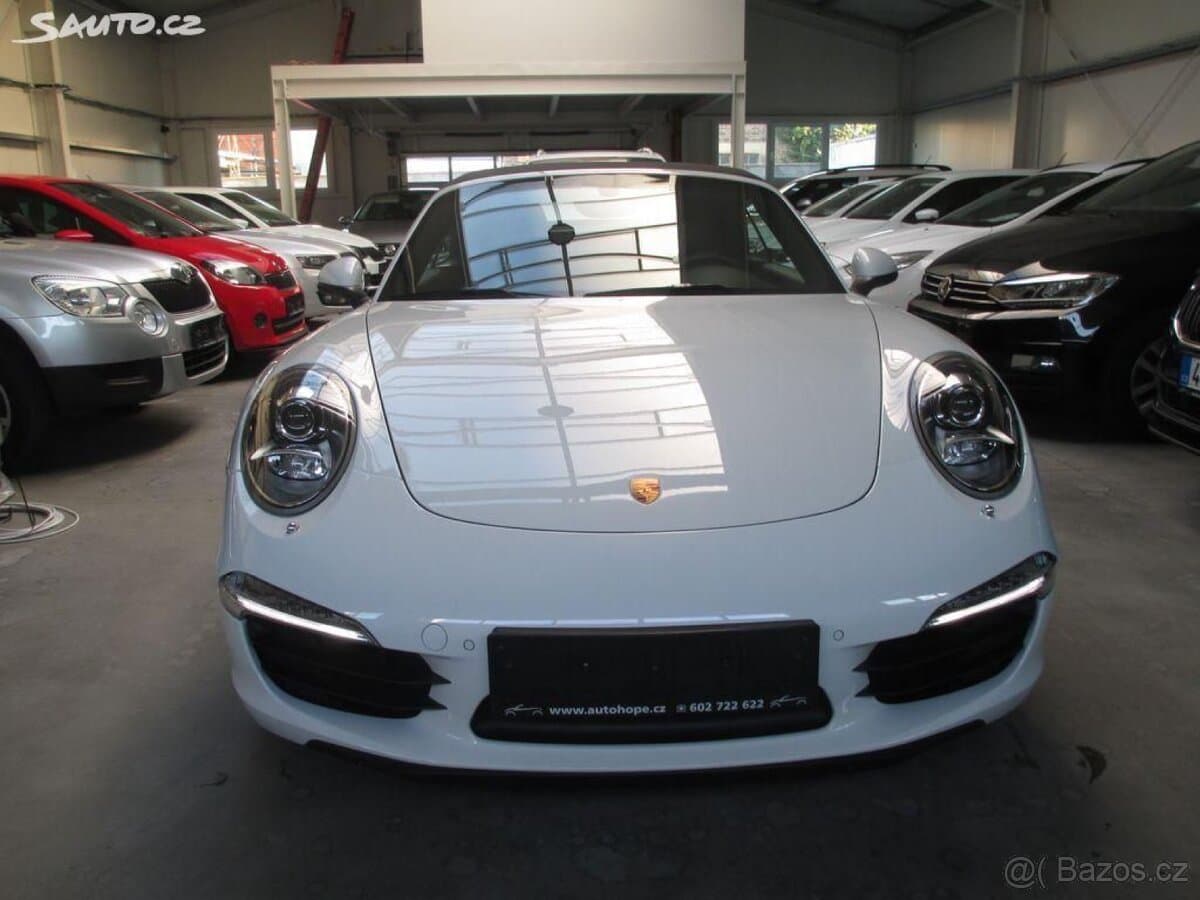 2015 Porsche 911 - 2