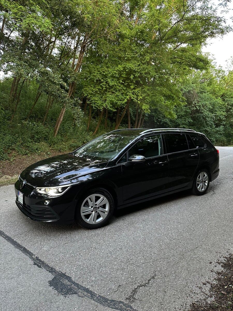 2022 Volkswagen GOLF - 2