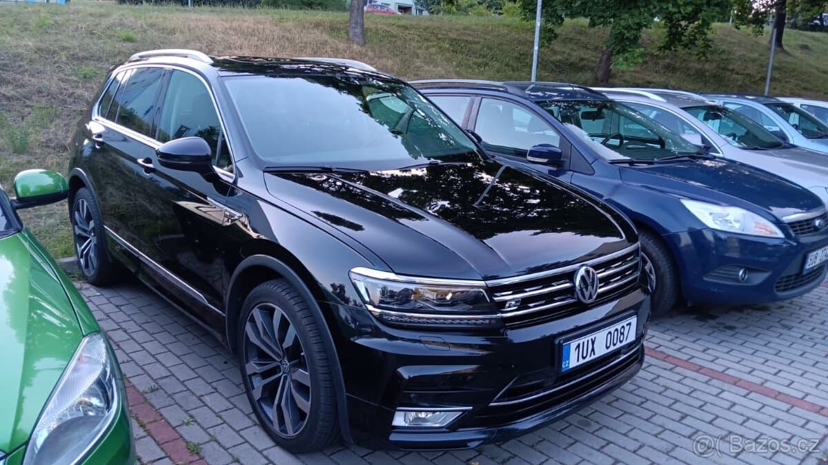 2017 Volkswagen TIGUAN - 2
