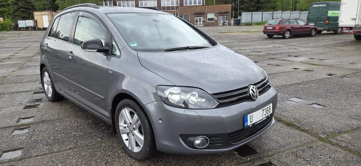 2013 Volkswagen GOLF - 2