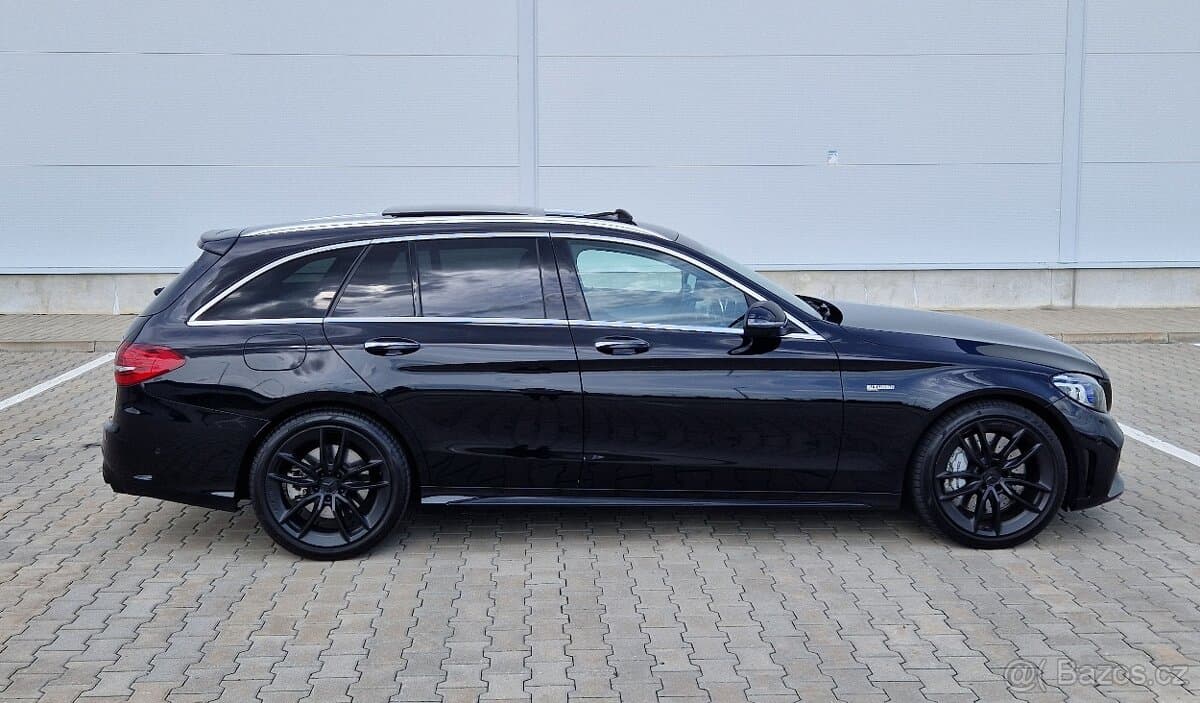 2020 Mercedes-Benz OSTATNÍ - 2