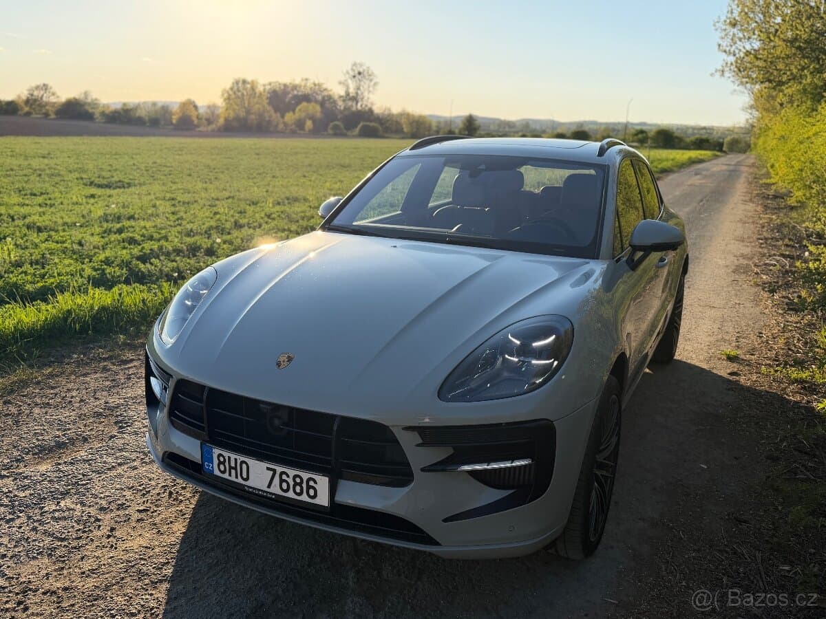 2019 Porsche MACAN - 2