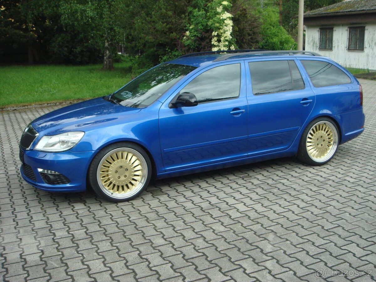 2011 Škoda OCTAVIA - 2