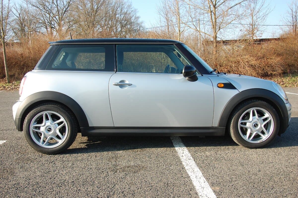 2007 Mini COOPER - 2