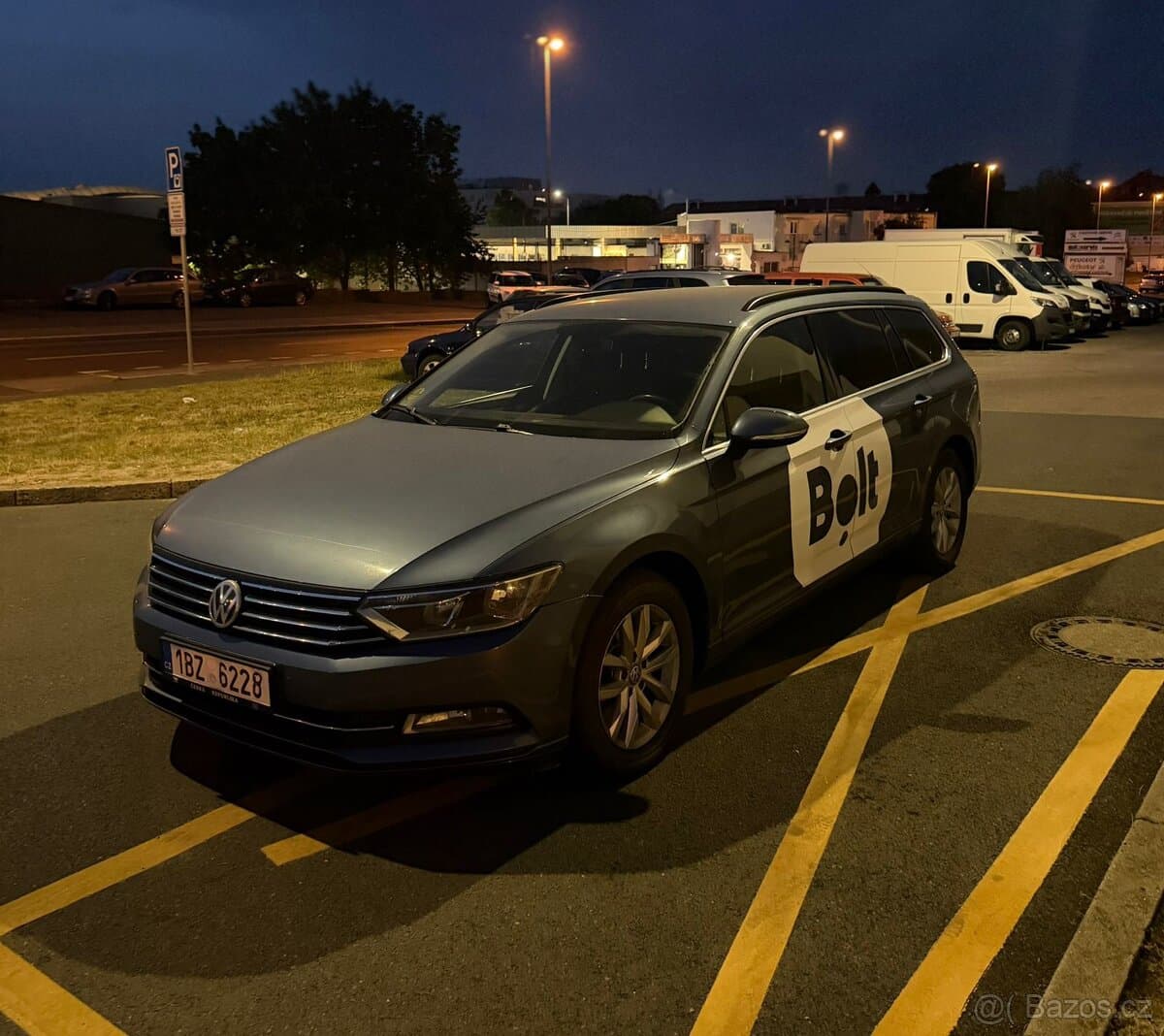 2015 Volkswagen PASSAT - 2