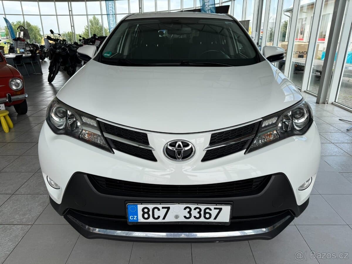 2014 Toyota RAV4 - 2