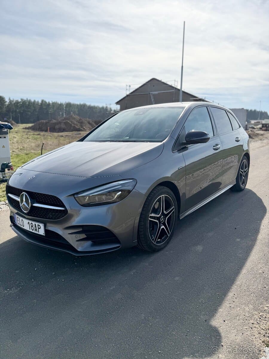 2021 Mercedes-Benz OSTATNÍ - 2