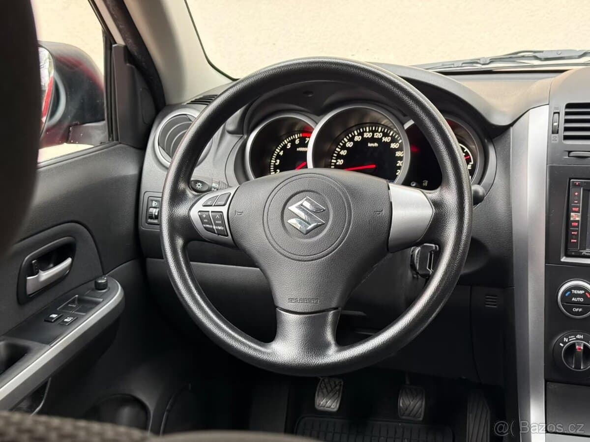 2014 Suzuki GRAND - 2