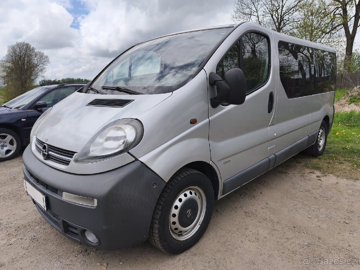 2005 Opel VIVARO - 2