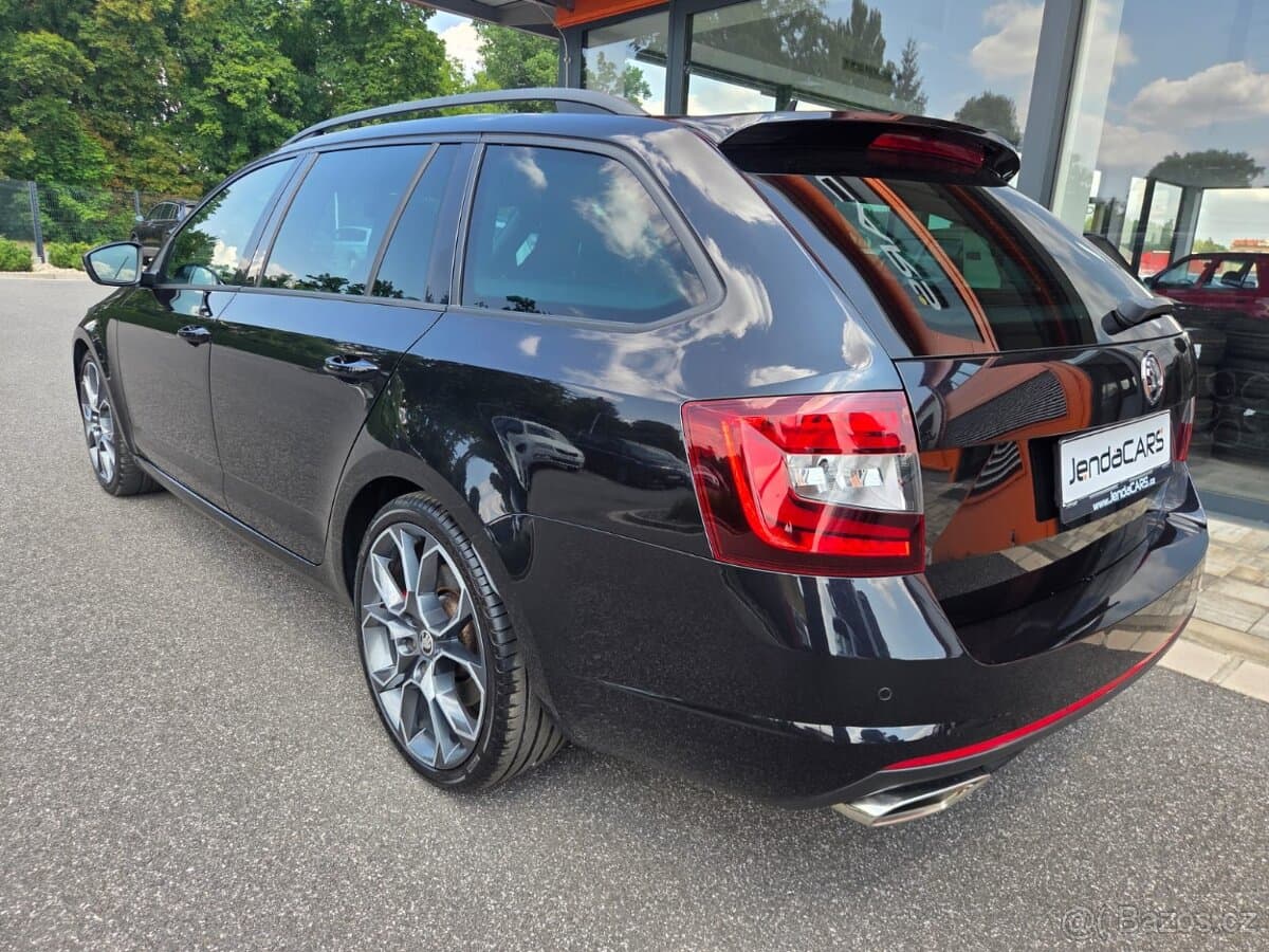 Škoda OCTAVIA - 2