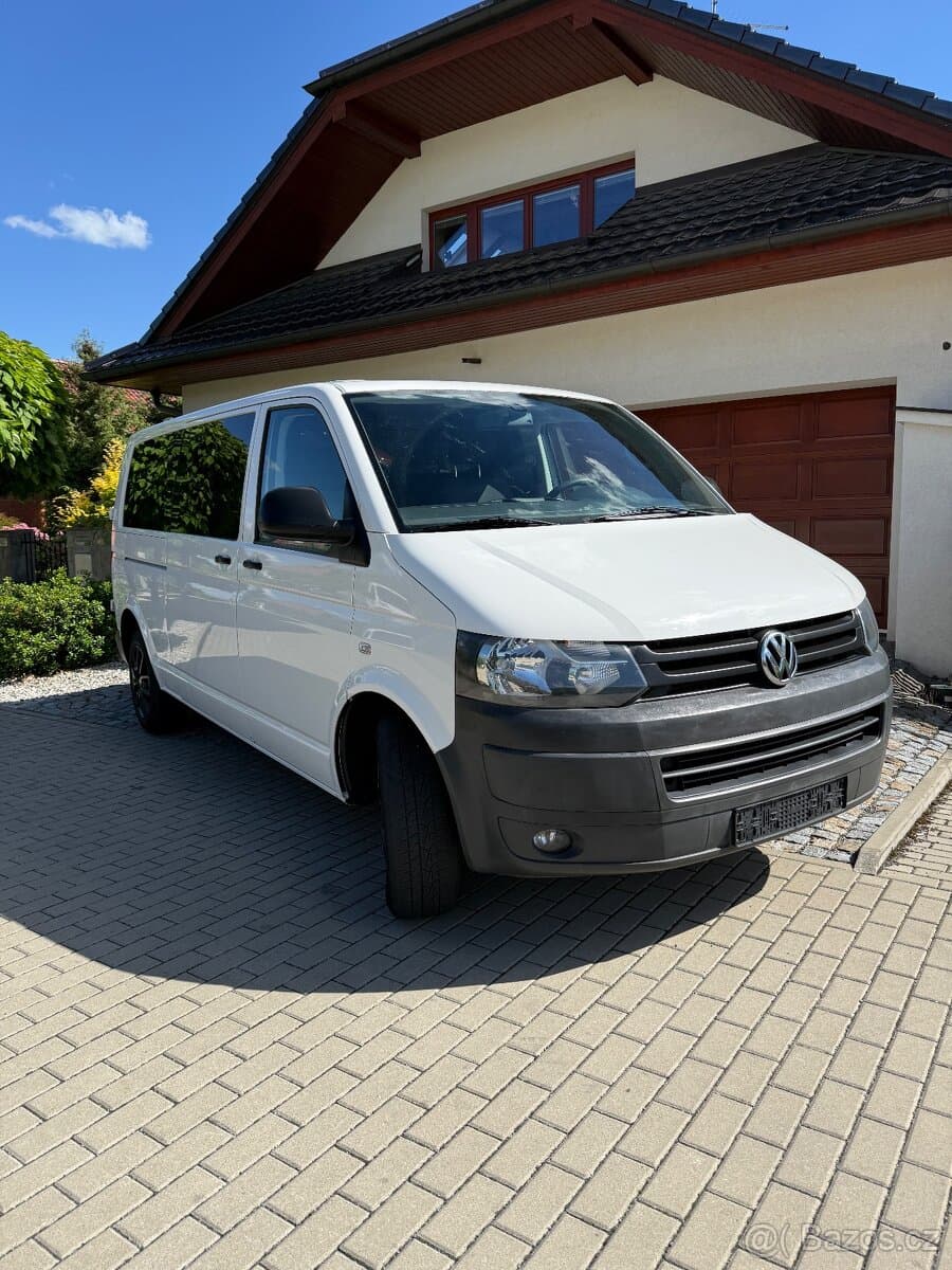 2011 Volkswagen TRANSPORTER - 2